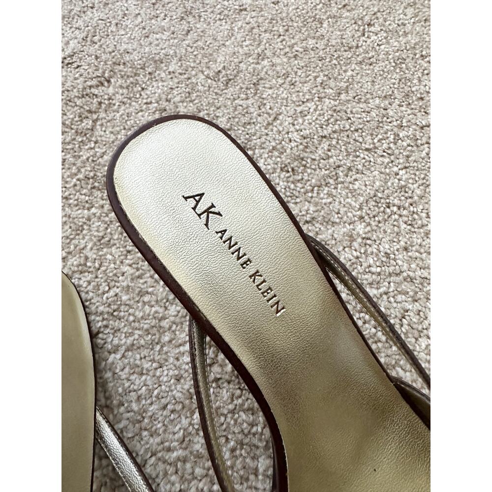 Anne Klein Vintage Y2K Chocolate Brown Leather Kitten Heels Size 7.5 - Picture 6 of 6